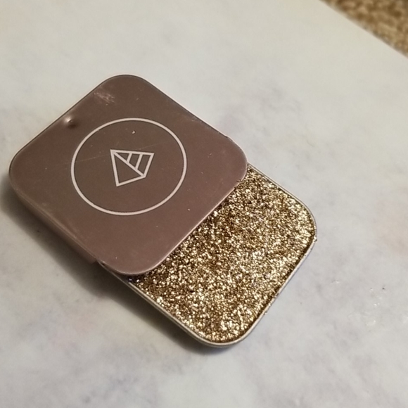 Other - Graceland Eyeshadow (glitter)